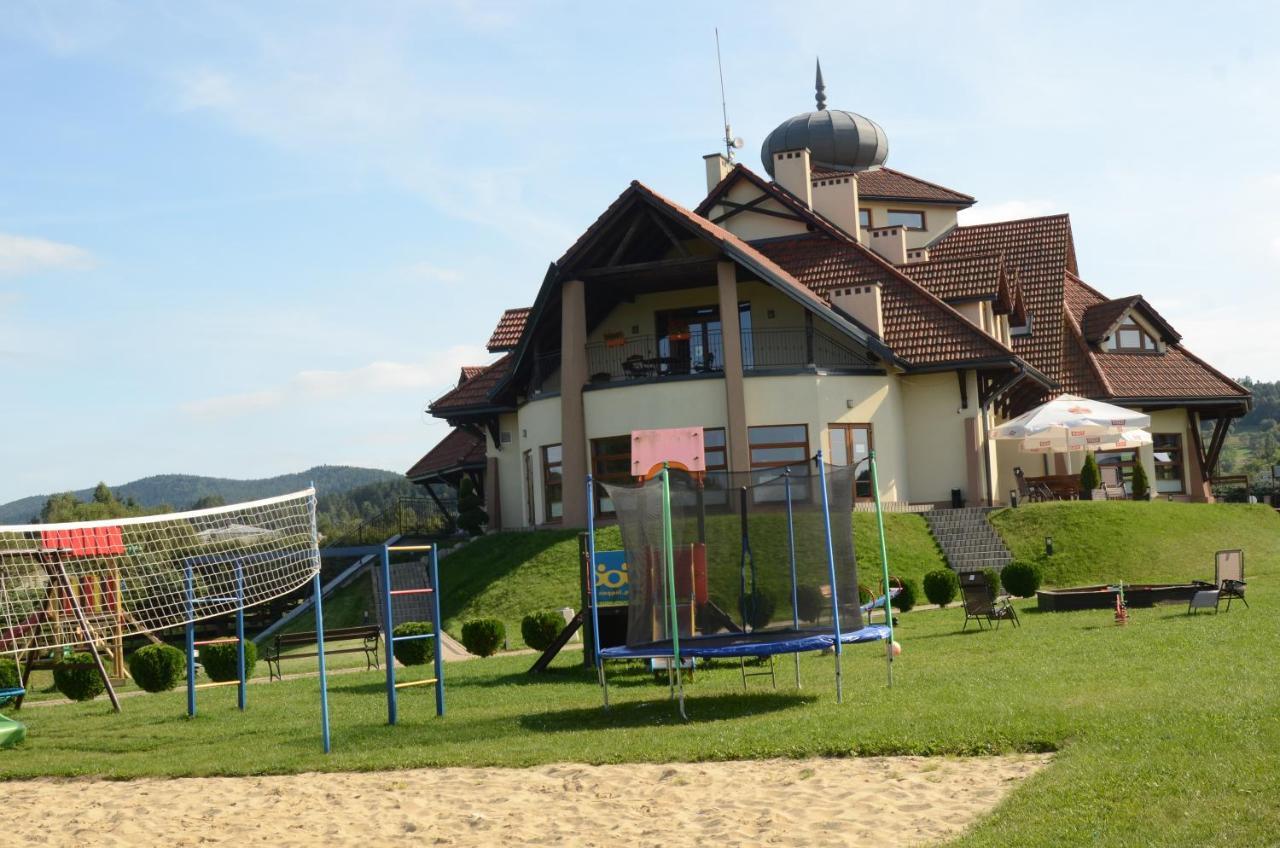 Zajazd Bieszczadzka Ostoja Ustrzyki Dolne Exterior foto